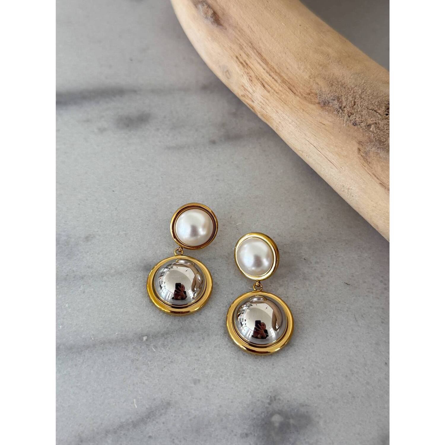 New Chansuttpearls Women's Luxe Pearl Earrings In Gold Silver